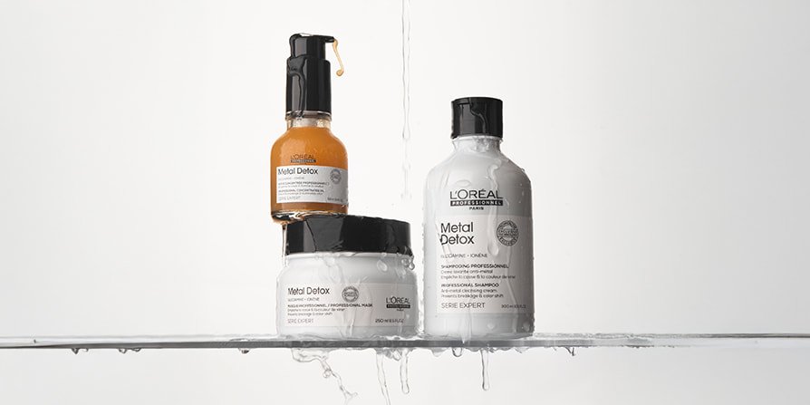 Imagem da linha de cuidados capilares Metal Detox, desenvolvida para proteger e reparar o cabelo danificado, seco e quebradiço, proporcionando resultados mais eficazes.