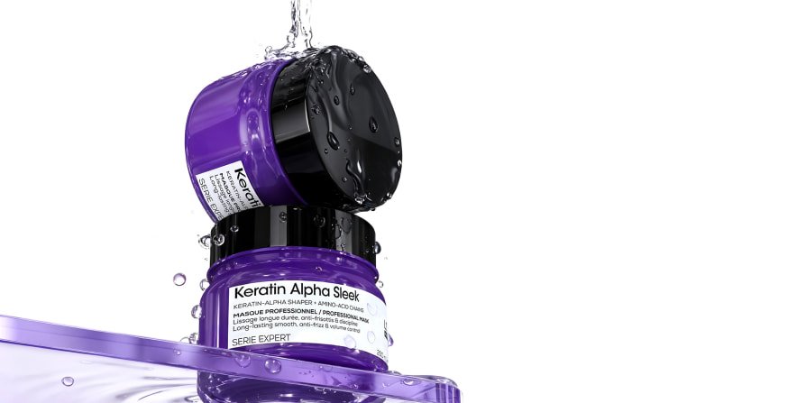 Imagem da máscara capilar de queratina da L’Oréal Professionnel, que destaca a hidratação profunda para nutrir, proteger e hidratar o cabelo penteado diariamente.