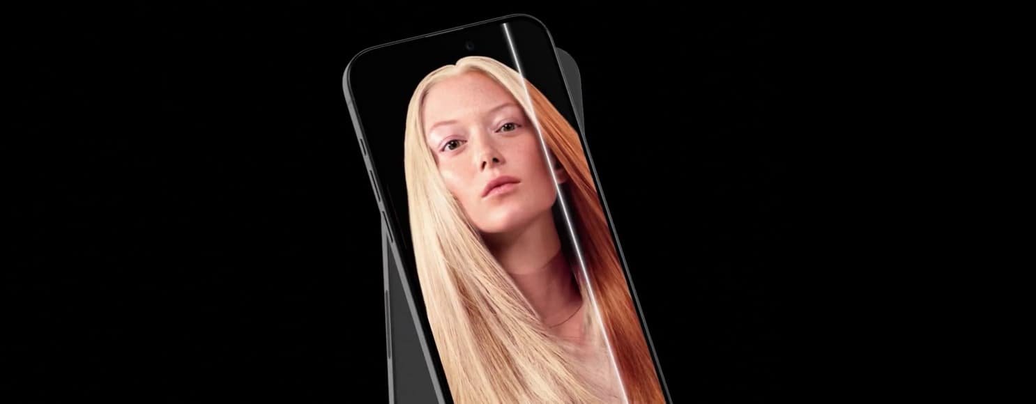Ecrã do telemóvel que mostra como funciona a ferramenta Virtual Try-On da L’Oréal Professionnel para ajudar os utilizadores a experimentar diferentes tons de coloração capilar.